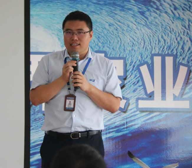 葛家成总裁寄语新员工： 抬头看天，脚踏实地