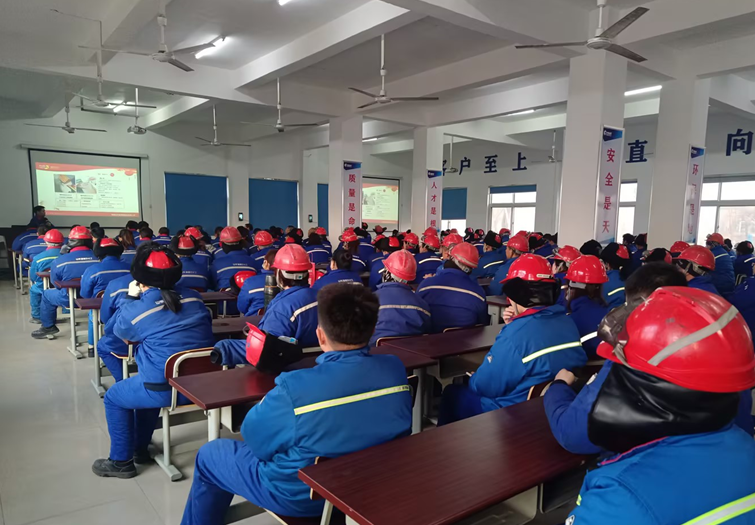 赏金国际原药生产系统：开工第一课 安全走在前